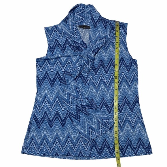 Jm Fleurette Multi-Tone Blue Chevron Print Sleeveless Tie Neck Sash Blouse - Picture 7 of 11
